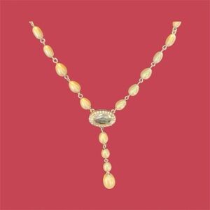 Pearl  vintage-look necklace